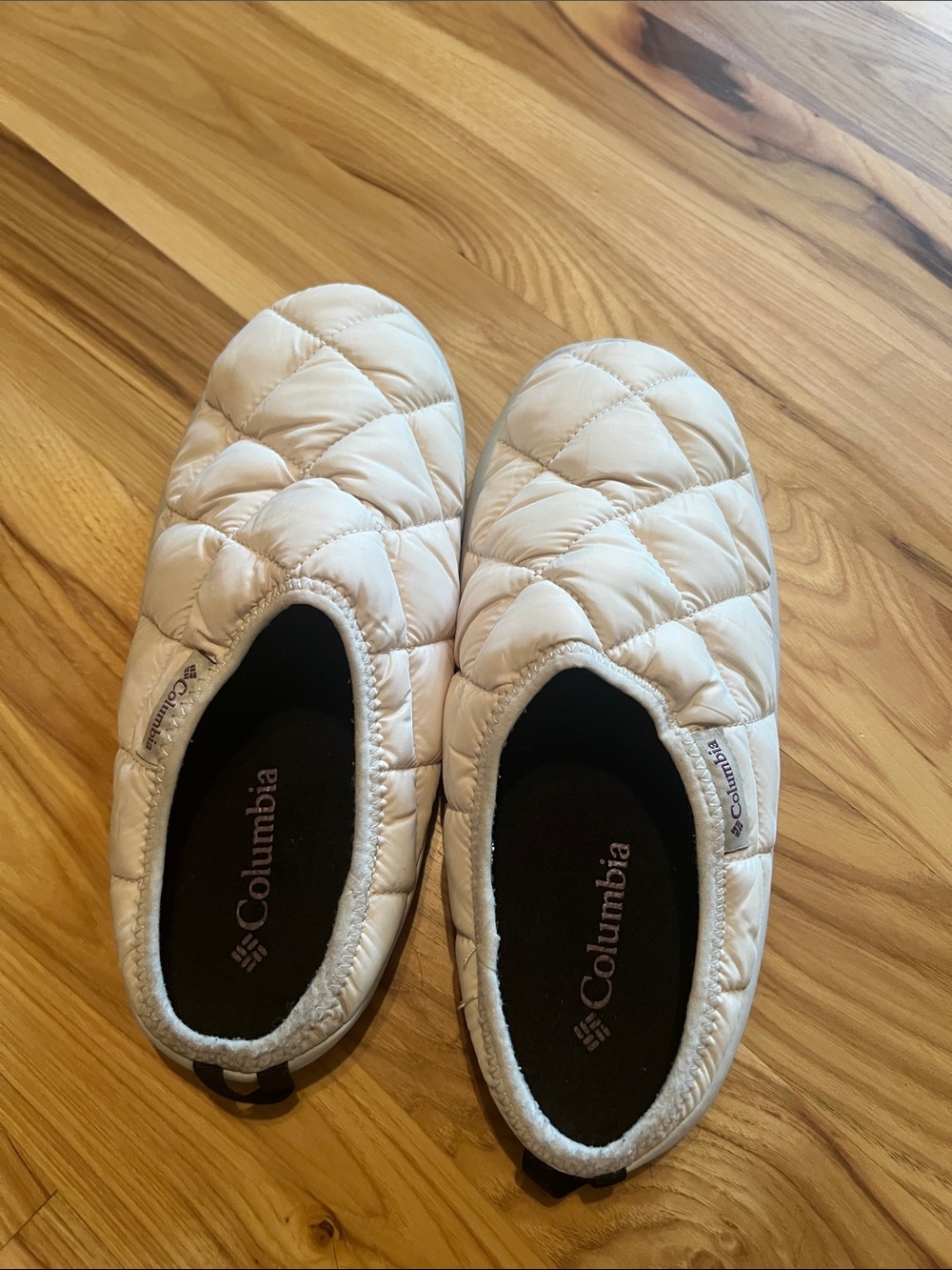 Columbia Quilted Slip-On Shoes in Cream